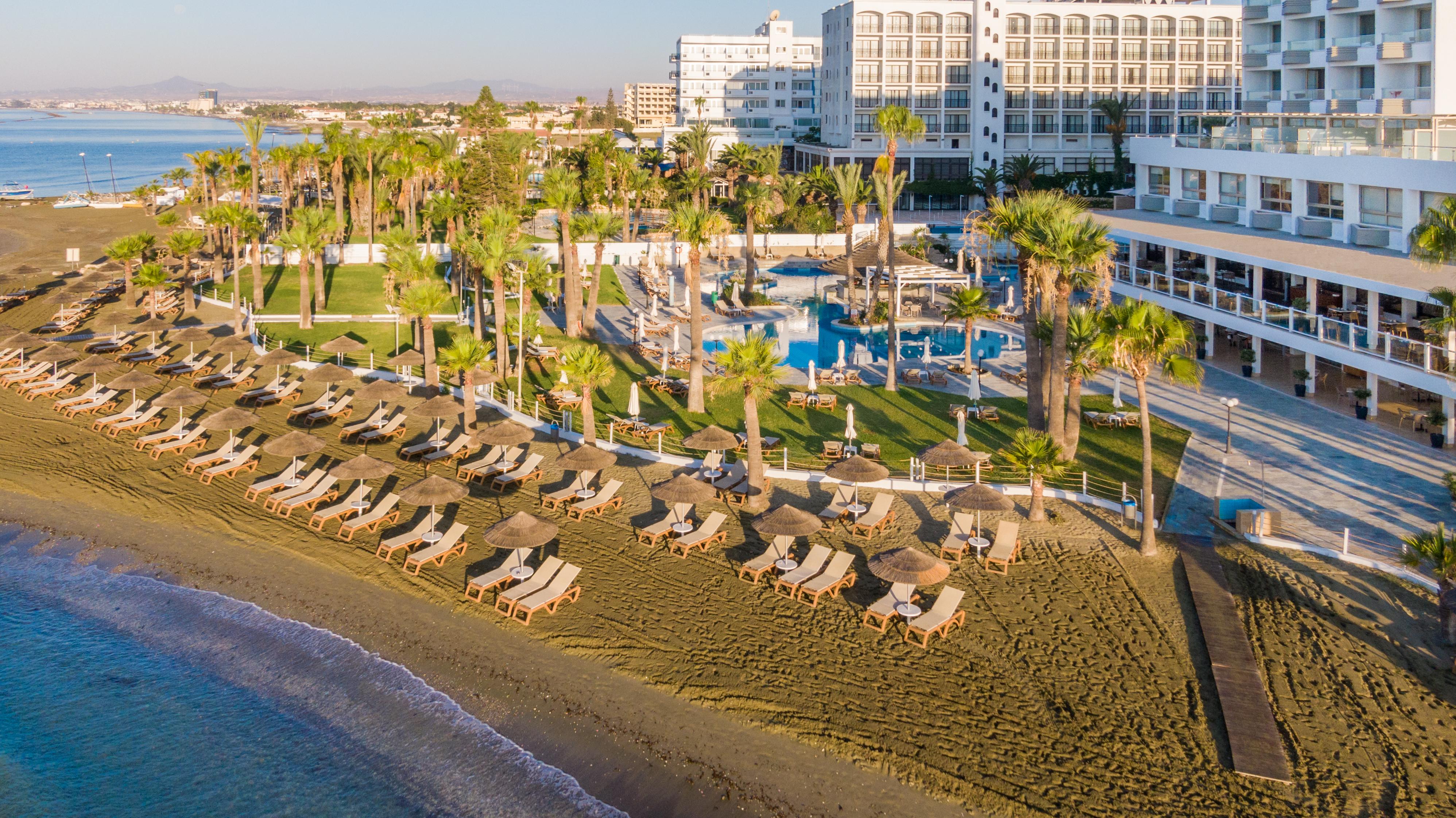 Golden Bay Beach Hotel Larnaca Luaran gambar